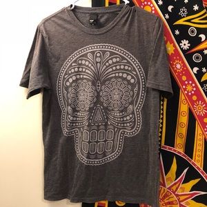 Obey shirt